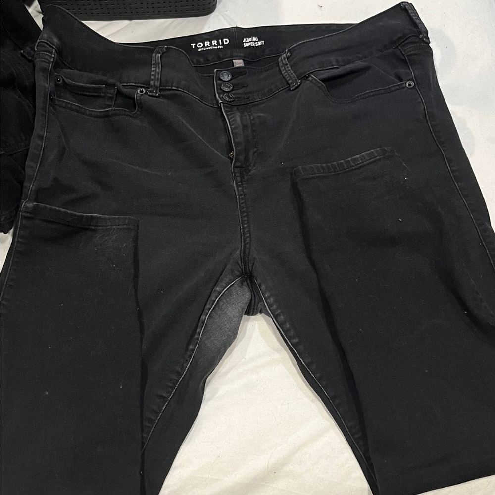 Torrid Dark Black Skinny Jeans